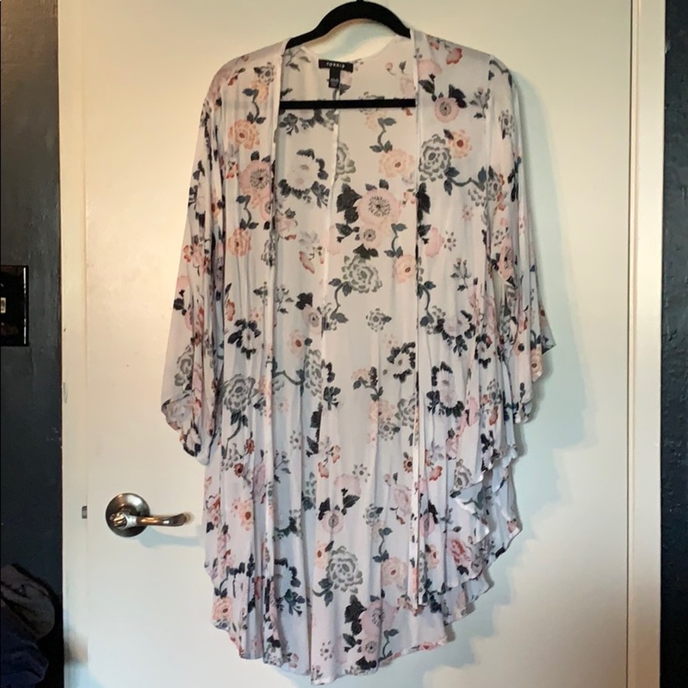 Floral kimono